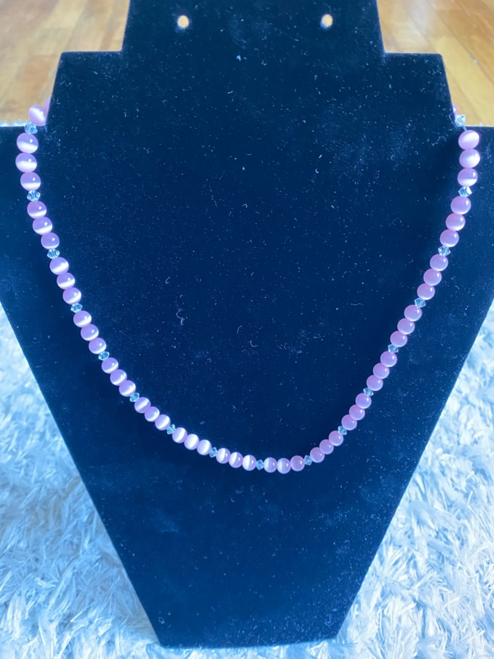 Handcrafted Pink Beaded Necklace with Earrings (silver tone)